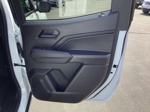 Used 2026 Chevrolet Colorado W/T w/ Advanced Trailering Package RWD image 34