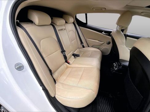 Used 2022 Kia Stinger GT-Line w/ Sun & Sound Package RWD image 21