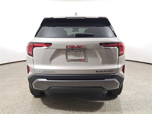 Used 2026 GMC Terrain Elevation image 6