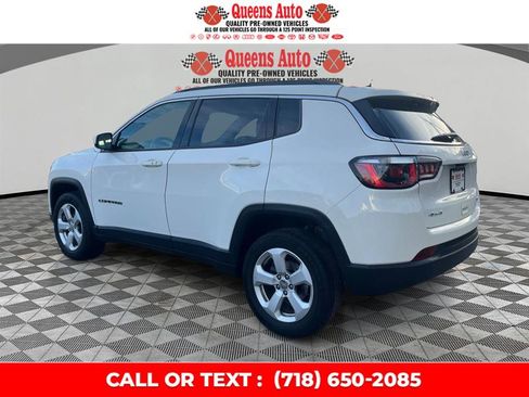 Used 2020 Jeep Compass Latitude AWD/4WD image 4