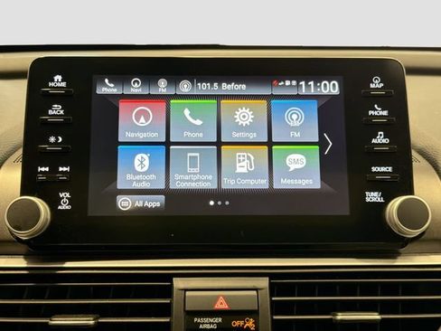 Used 2019 Honda Accord Touring image 13