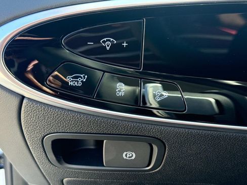 New 2026 Genesis GV70 2.5T Select image 24