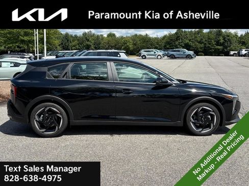 New 2026 Kia K4 EX FWD image 7