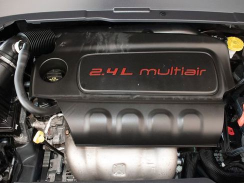 Used 2022 Jeep Compass Limited AWD/4WD image 3