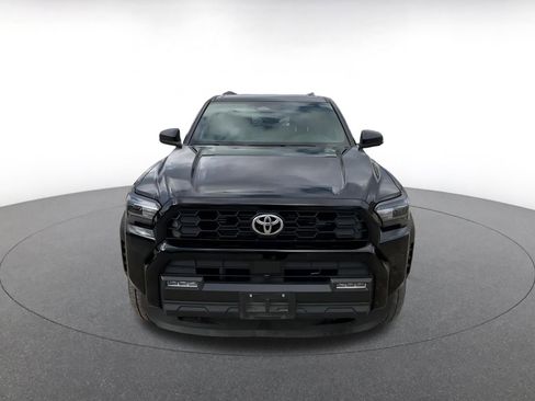 Used 2025 Toyota 4Runner SR5 image 4