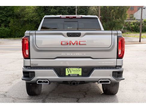 New 2026 GMC Sierra 1500 Denali w/ Denali Reserve Package AWD/4WD image 7