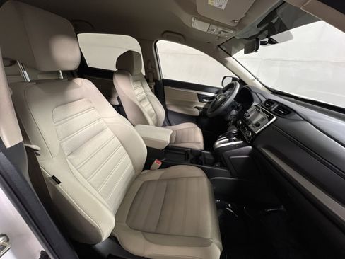 Used 2018 Honda CR-V LX image 24
