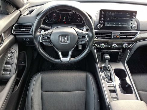Used 2022 Honda Accord Sport image 11