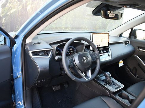 New 2026 Toyota Corolla Cross XLE image 6