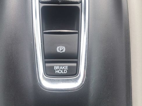 Used 2017 Honda HR-V EX-L image 28