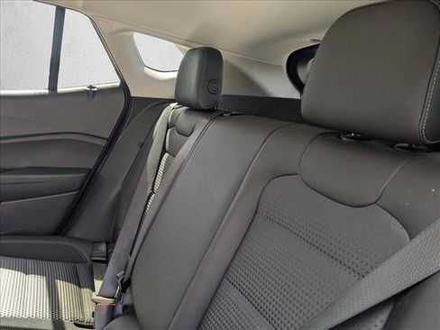 Used 2025 Chevrolet Trax LT image 16