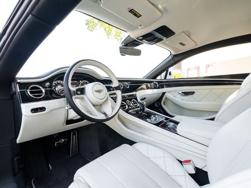Used 2020 Bentley Continental GT V8 AWD/4WD image 5
