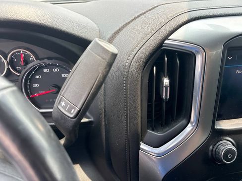 Used 2020 Chevrolet Silverado 1500 LT w/ All-Star Edition AWD/4WD image 17