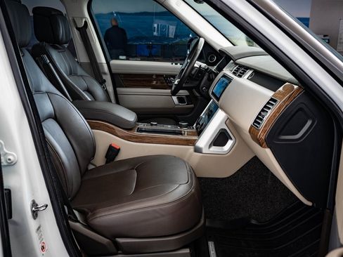 Used 2021 Land Rover Range Rover Westminster Edition image 22