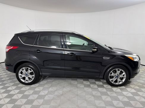Used 2015 Ford Escape Titanium image 4
