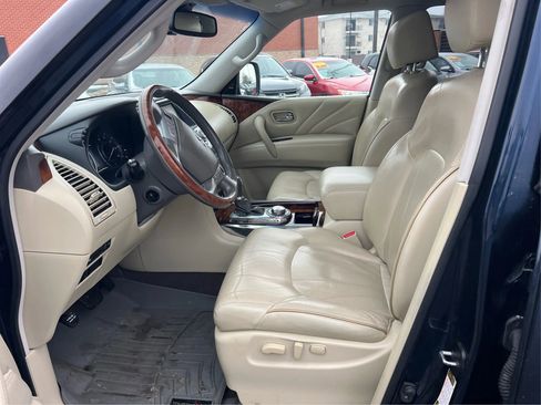Used 2017 INFINITI QX80 4WD w/ Deluxe Technology Package image 10