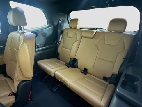 Used 2020 Kia Telluride SX FWD image 28