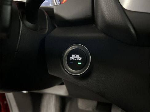 Used 2024 GMC Terrain SLE image 16