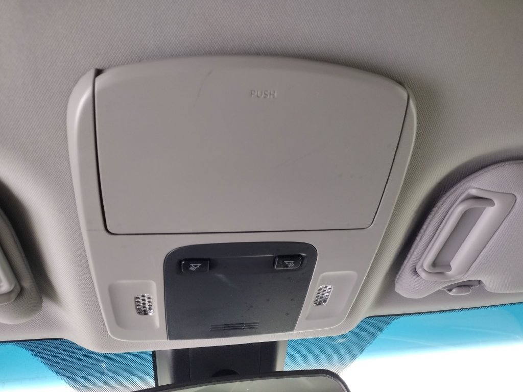 Used 2018 Toyota Camry LE FWD image 32
