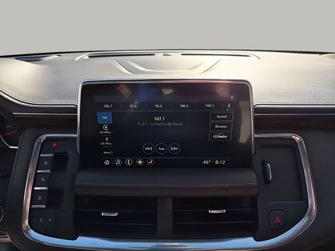 Used 2021 Chevrolet Tahoe LT w/ Luxury Package image 34