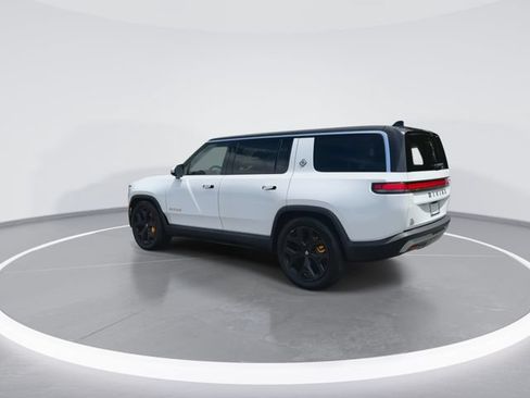 Used 2024 Rivian R1S Adventure AWD/4WD image 6