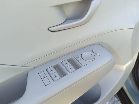 New 2026 Hyundai Kona SEL Sport FWD image 17