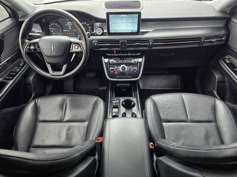 Used 2021 Lincoln Corsair FWD w/ Premium Package image 24