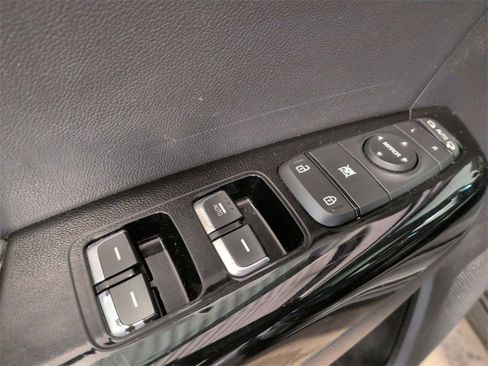 Used 2018 Kia Sportage EX w/ EX Premium Package image 16