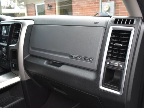 Used 2018 RAM 1500 Big Horn image 22