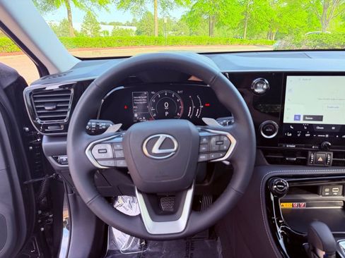 Used 2025 Lexus NX 350 AWD w/ Accessory Package (2T) image 18
