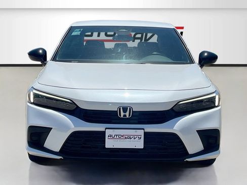 Used 2022 Honda Civic Sport image 2