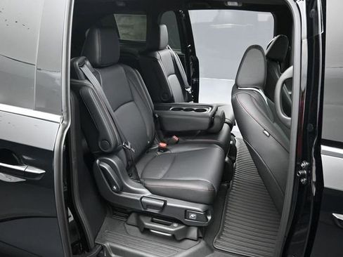 New 2026 Honda Odyssey Sport-L image 39