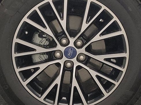 Used 2022 Ford Escape SEL image 31