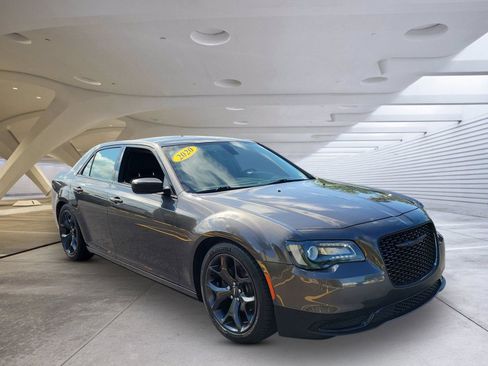 Used 2020 Chrysler 300 Touring w/ Sport Appearance Package RWD image 1