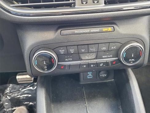 Certified 2023 Ford Escape ST-Line AWD/4WD image 21
