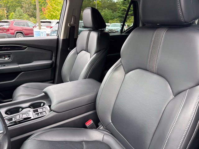 Certified 2023 Honda Pilot Touring image 14