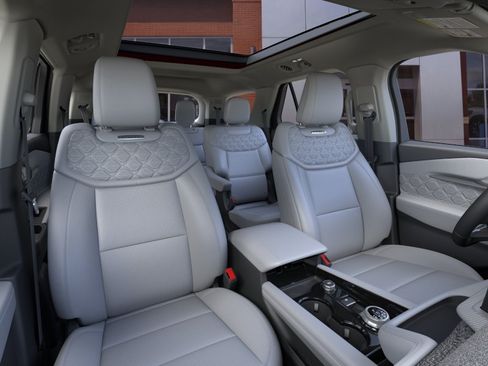 New 2026 Ford Explorer Platinum AWD/4WD image 10