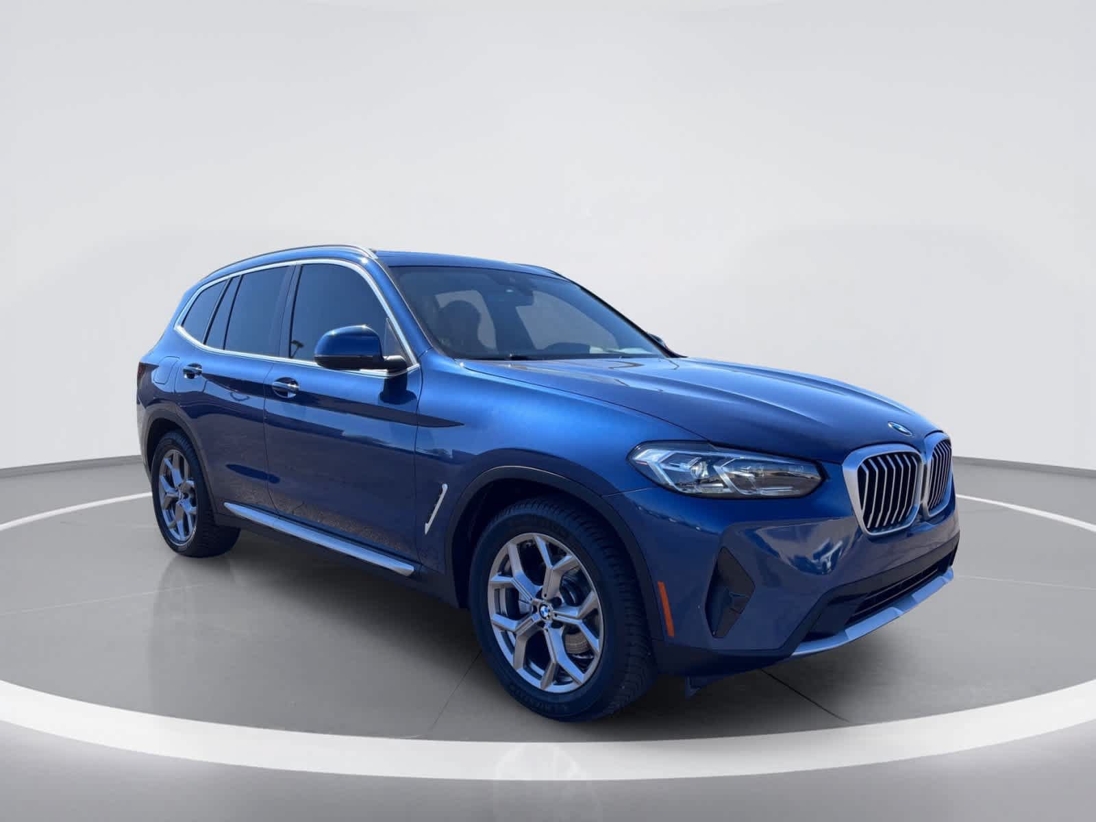 Used 2024 BMW X3 sDrive30i w/ Convenience Package RWD image 11