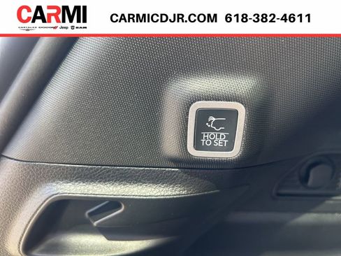 New 2026 Jeep Grand Cherokee Altitude AWD/4WD image 35