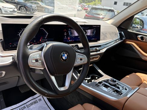 Used 2026 BMW X7 xDrive40i AWD/4WD image 12