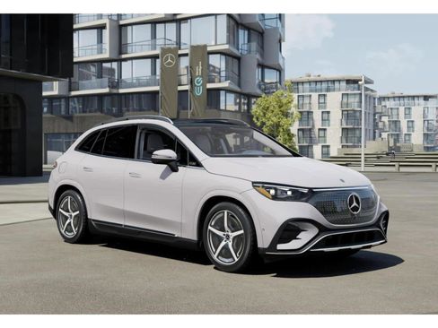 New 2026 Mercedes-Benz EQE 320 4MATIC SUV image 10