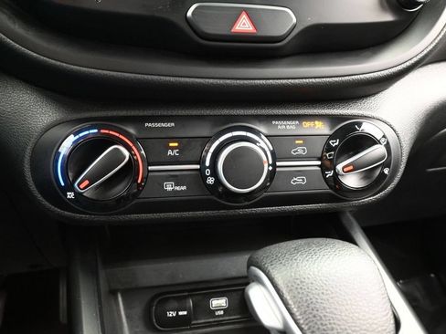 Used 2024 Kia Soul LX w/ Option Group 015 FWD image 22