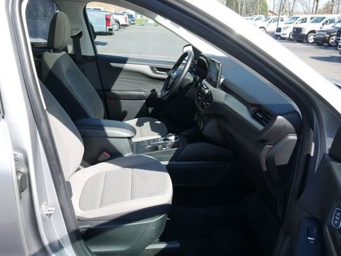 Used 2022 Ford Escape SE w/ SE Sport Appearance Package AWD/4WD image 27