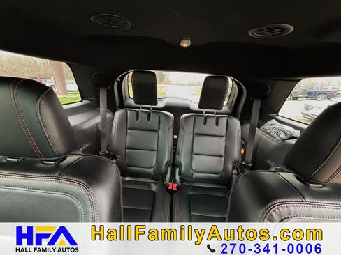 Used 2017 Ford Explorer Sport w/ Equipment Group 401A AWD/4WD image 34