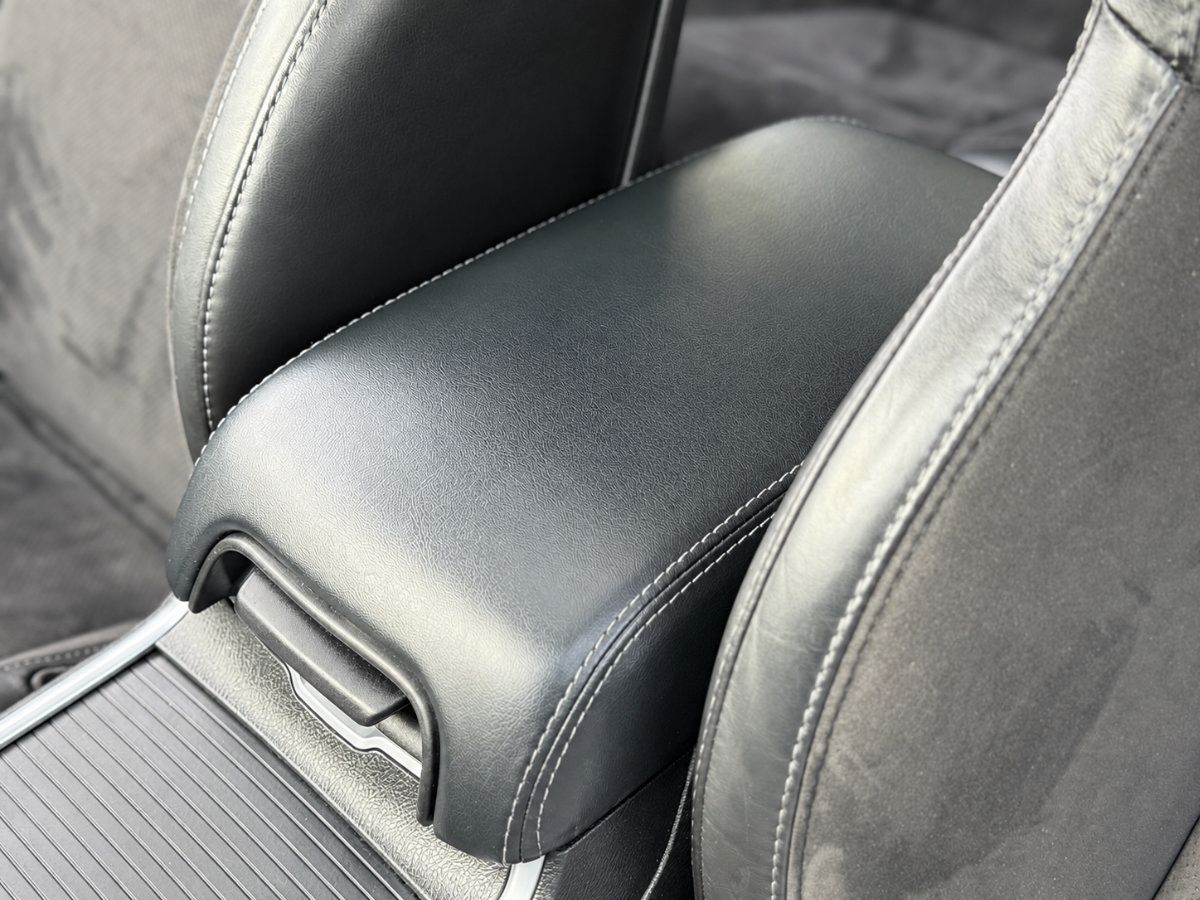 Used 2022 Dodge Charger Scat Pack RWD image 37