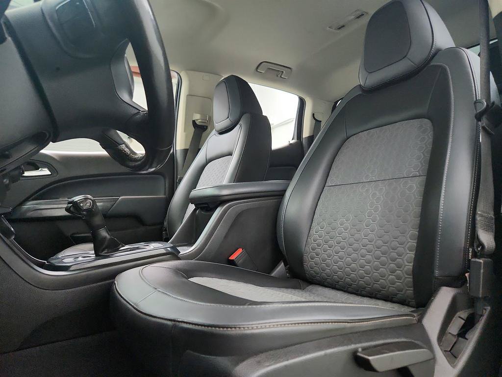 Used 2021 Chevrolet Colorado Z71 w/ Safety Package RWD image 14