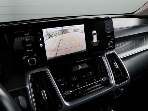 Used 2022 Kia Sorento SX image 39