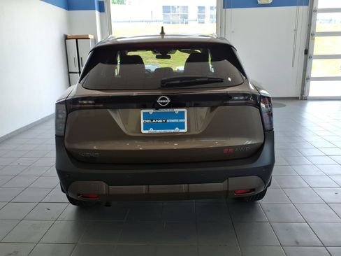 Used 2026 Nissan Kicks SR w/ SR Premium Package AWD/4WD image 6