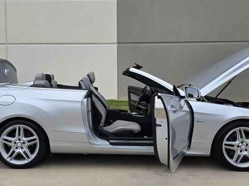 Used 2012 Mercedes-Benz E 350 Cabriolet image 17