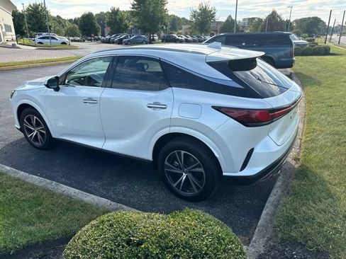 Used 2024 Lexus RX 350 Premium w/ Accessory Package (Z1) AWD/4WD image 4